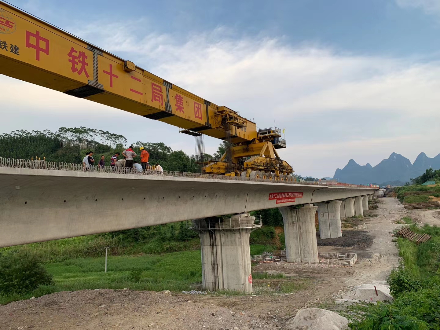 江川预应力加固在公路桥梁施工应用
